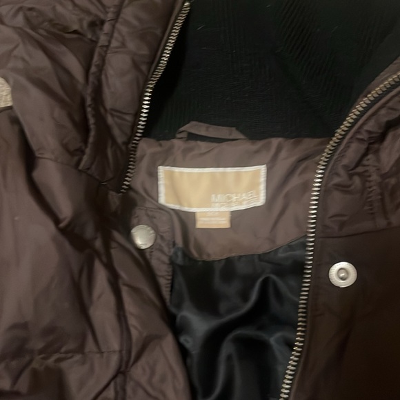 Michaels Kors mid length puffer coat. - Picture 2 of 5